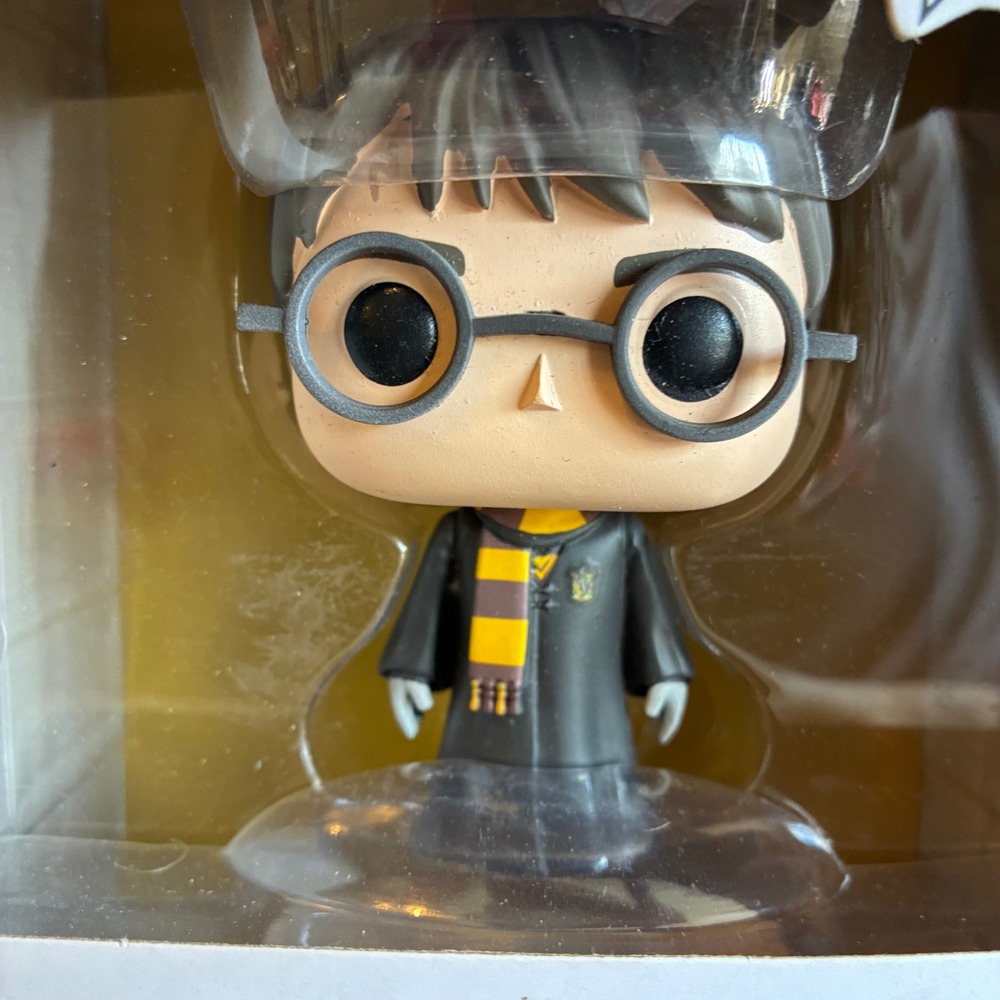Hallmark Funko POP Ornament Harry Potter Wizard World Christmas Decor Gift Bag